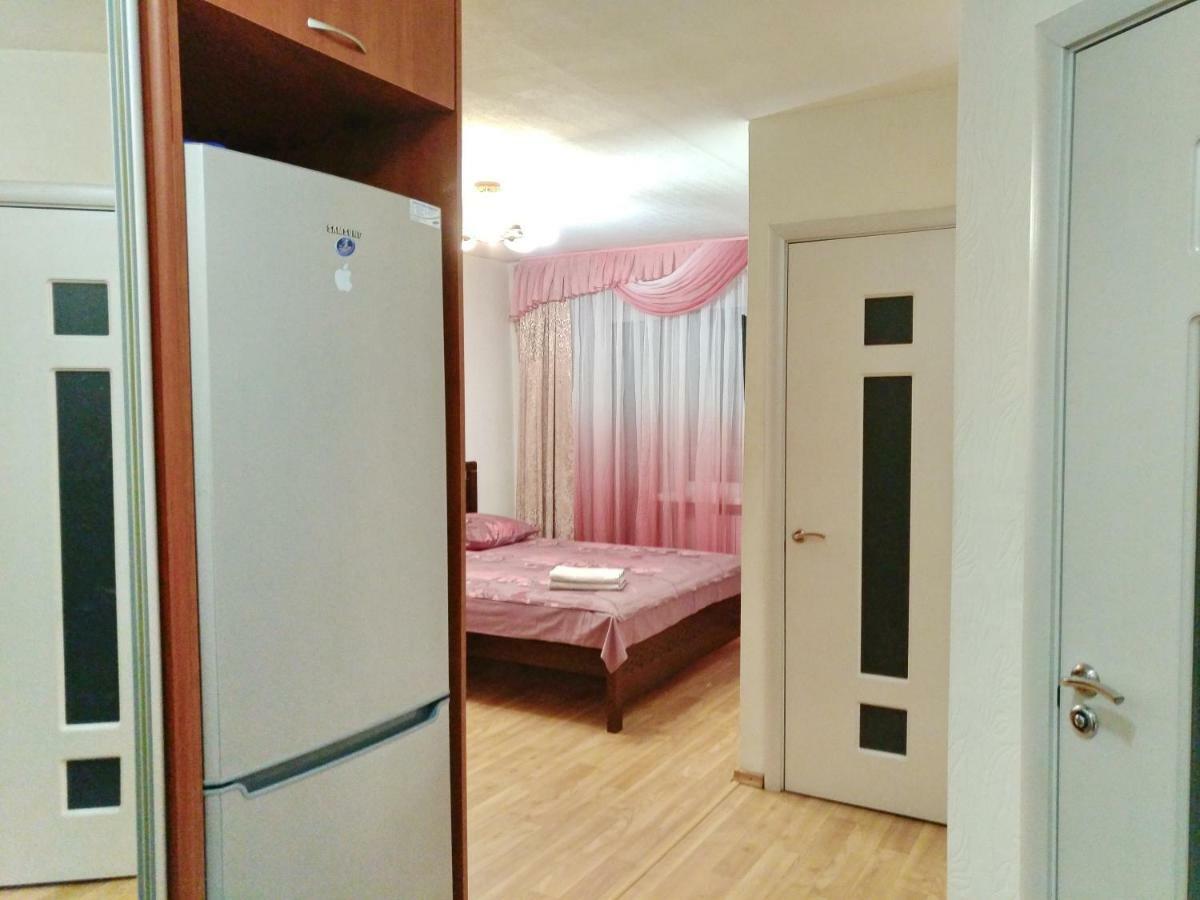 1-Комнатная Квартира С Кухней Люкс На Пр. А. Поля, 62 Dnipro Exterior foto